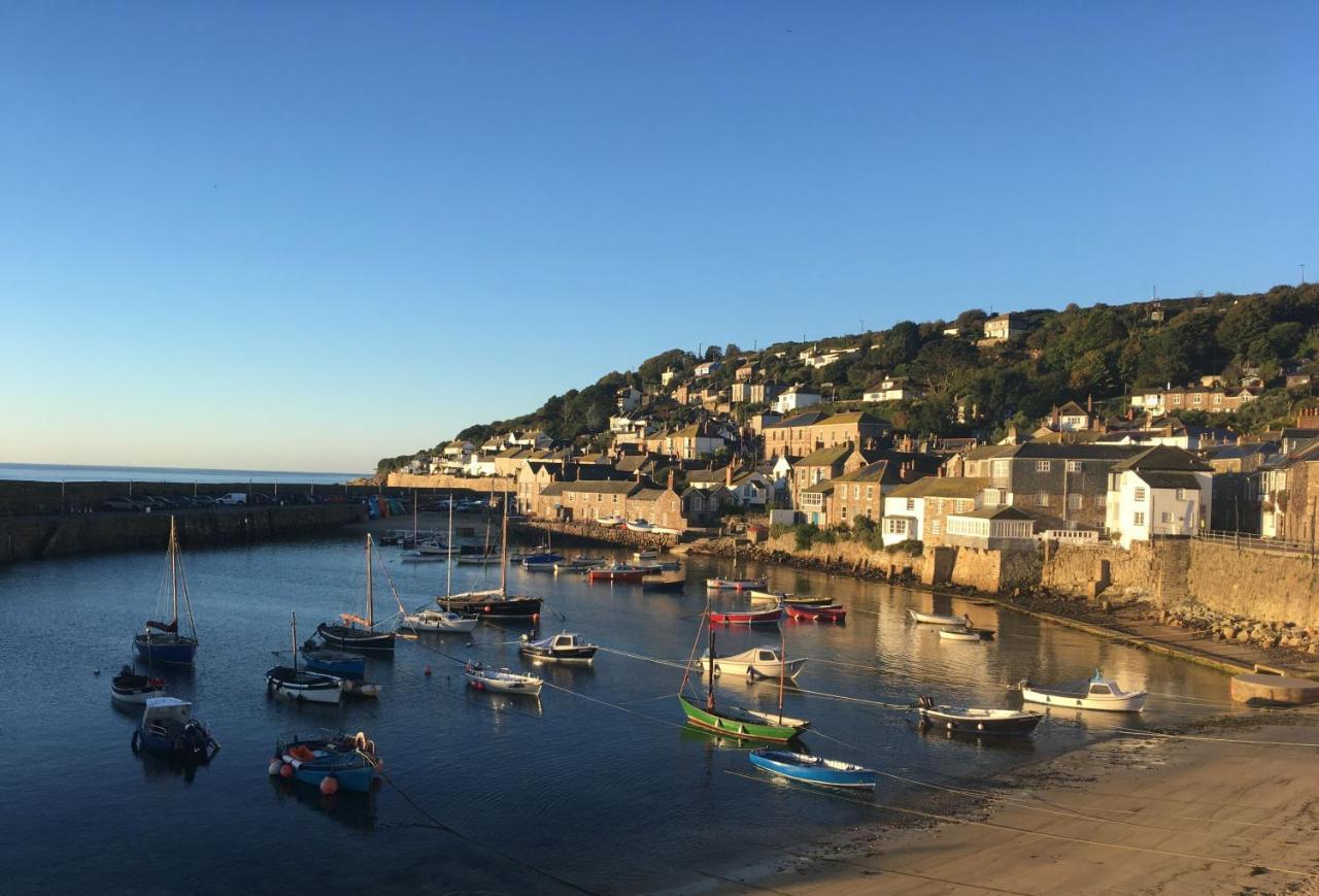 The Langley Tarne Villa Mousehole Eksteriør billede